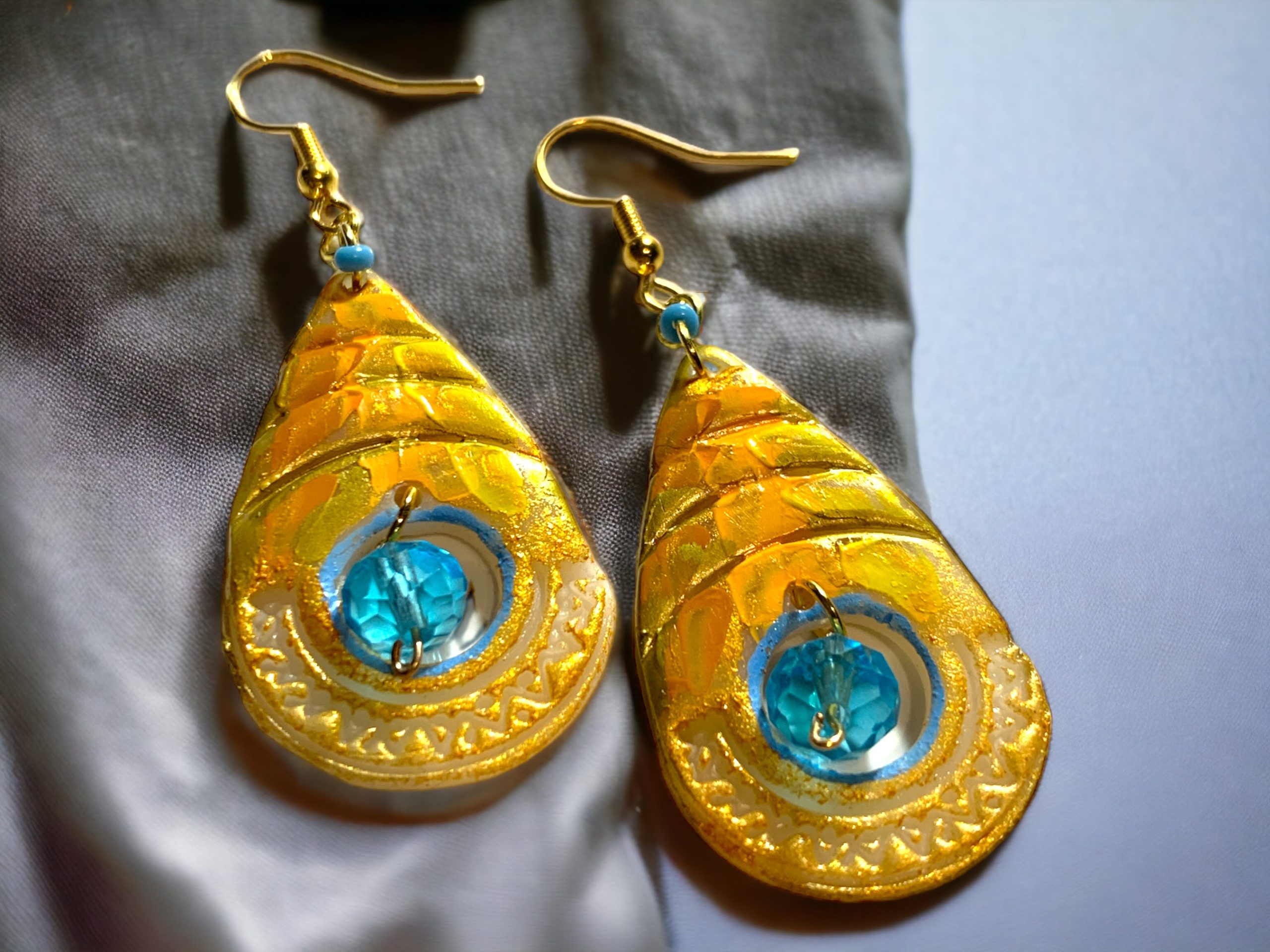 Blue and Gold Teardrop – Kék és arany csepp - Image 2